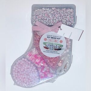 Christmas Bead Jewelry Kit Stocking - NEW!